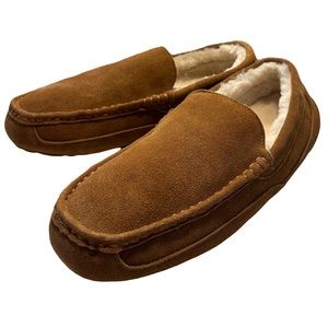 Step into Comfort and Style with Dream Pairs Sherp-Skin House Shoes Sz 13